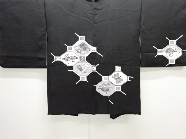 蜀江に宝尽くし模様刺繍絵羽織